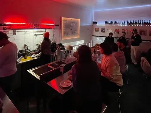 La fête est dans les bars