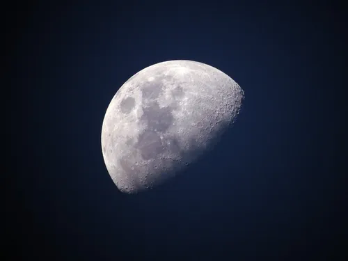 La lune bientôt heurtée par des bouts de fusée