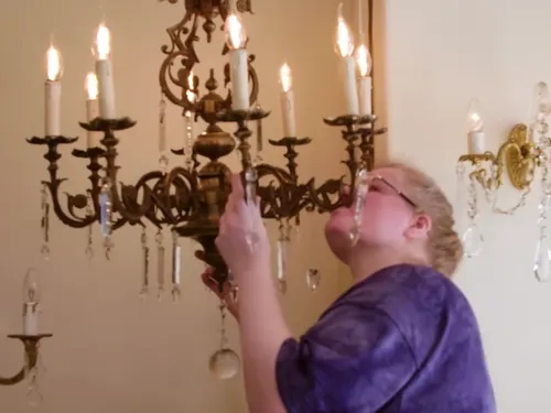 "Je suis amoureuse d'un lustre" : elle se considère en couple avec...