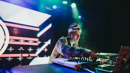 L'UGC Bercy se transforme en club