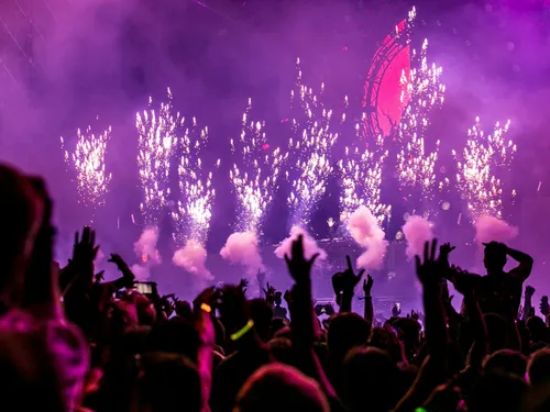 Les clubs doivent-ils en faire toujours plus ? Les attentes du...