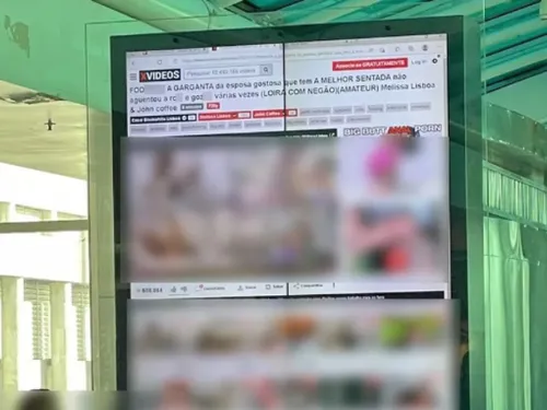 Du porno sur des écrans d'un aéroport brésilien