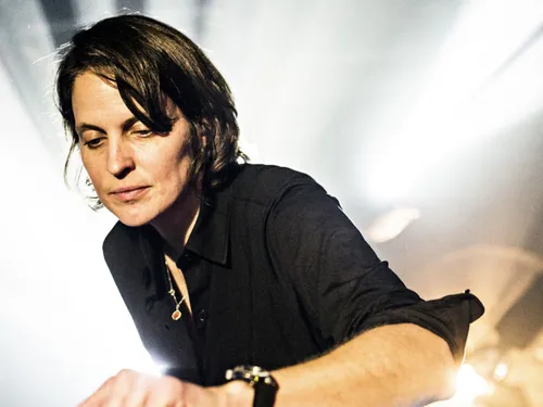 La DJ Chloé signe la B.O de "Gourou"