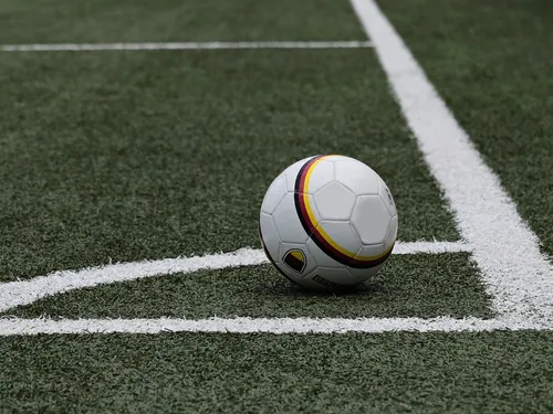 Euro 2024 : il perturbe la cérémonie du tirage au sort avec des...