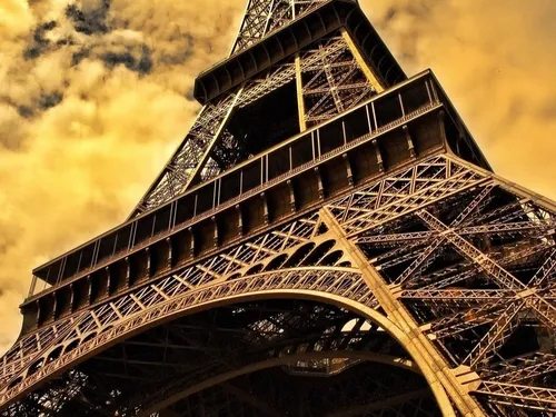 Le Vertige de la Tour