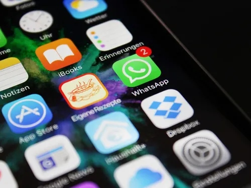 WhatsApp : il est désormais possible de quitter un groupe incognito...