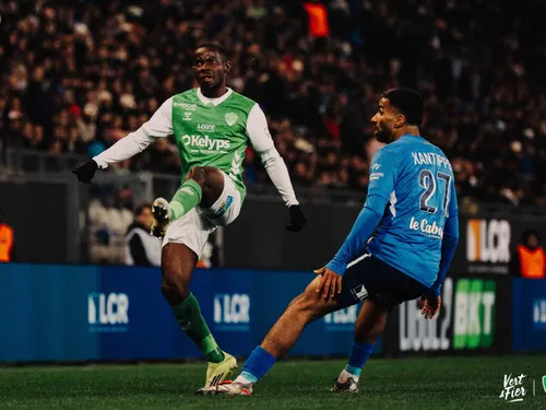 Ligue 2 : fin de série pour les Verts, qui s’en sortent bien