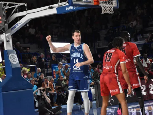 Basket : la Chorale en patron, le SCABB en révolte