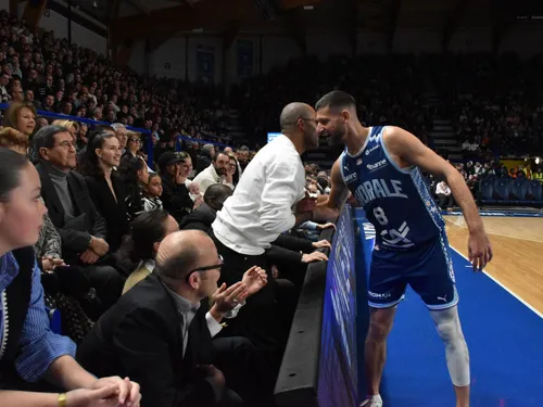 Basket : sous les yeux de Tony Parker, le derby de la Loire pour la...