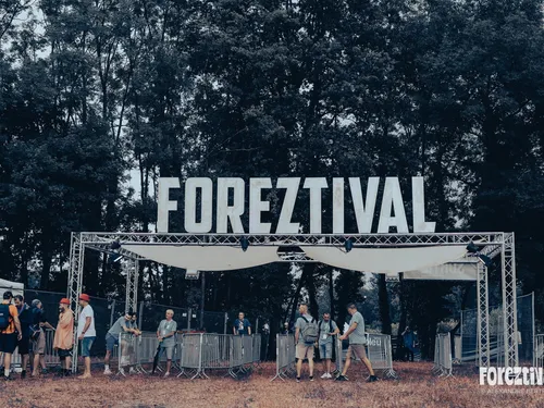 Foreztival : ouverture du site retardée et premiers concerts annulés