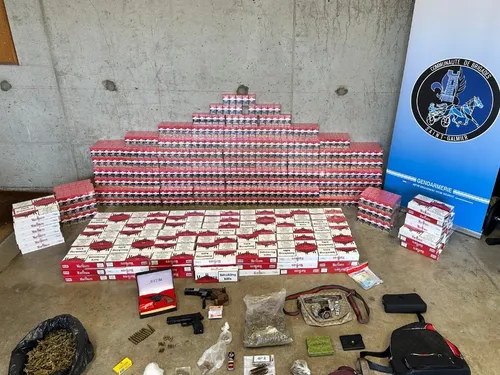 Cuzieu : Des armes, du cannabis, de la cocaïne et plus de 500...