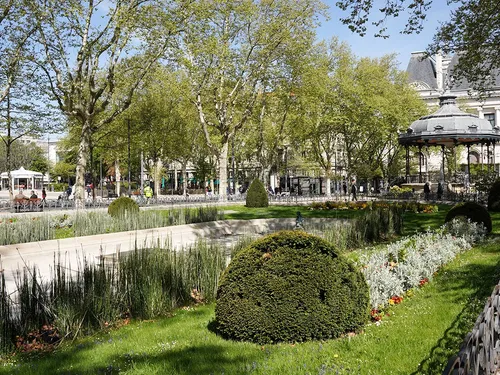 Saint-Étienne : 7000 postes à pouvoir ce mardi