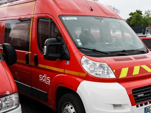 Feurs : un jeune homme désincarcéré après un choc entre une voiture...