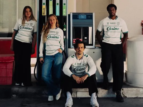 L'ASSE dévoile son maillot extérieur...et il est magnifique !