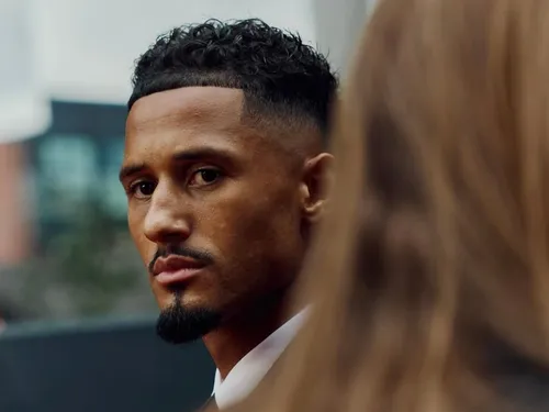 Ballon d'or : L'ancien stéphanois William Saliba se classe...