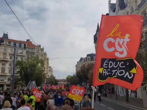 La CGT Educ'Action 42 dénonce un "foutage de gueule" après les...