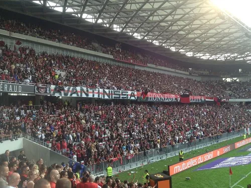 FOOT : Le barrage retour des Verts à Nice se jouera à huis clos