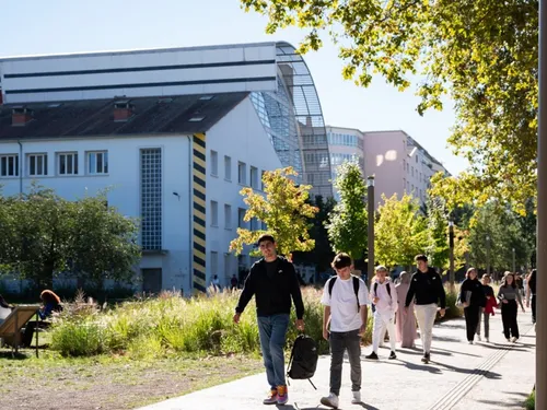 L'Université Jean Monet signe un manifeste pour alerter sur la...