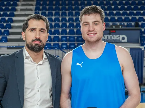 Chorale de Roanne : un pigiste médical US débarque