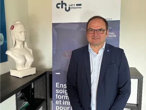 Saint-Etienne : Régis Juanico élu président du Conseil de...