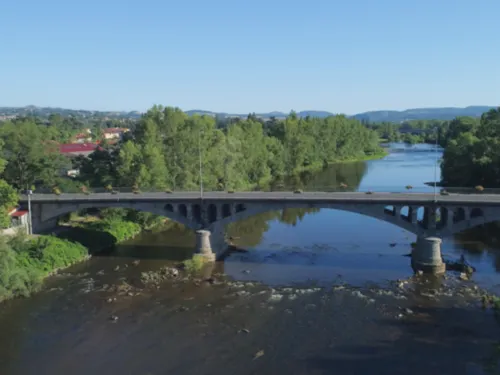 Le pont de la Loire entre Andrézieux et Saint-Cyprien fermée tout...