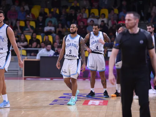 Basket : la Chorale coince, le SCABB respire