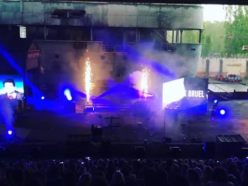 Contact VIP Contact FM au Parc Astérix (Aftermovie)