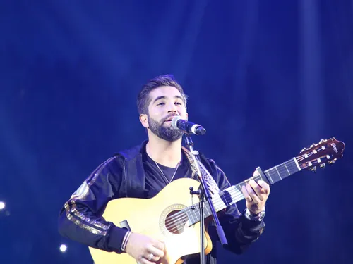 KENDJI GIRAC "Pour oublier" (Live)