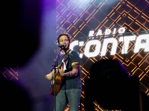 VIANNEY "Comment on fait" (LIVE)