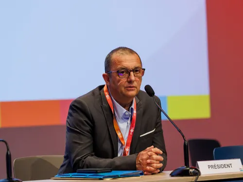 Bruno Caubet, maire d'Issus, réélu président du Sicoval