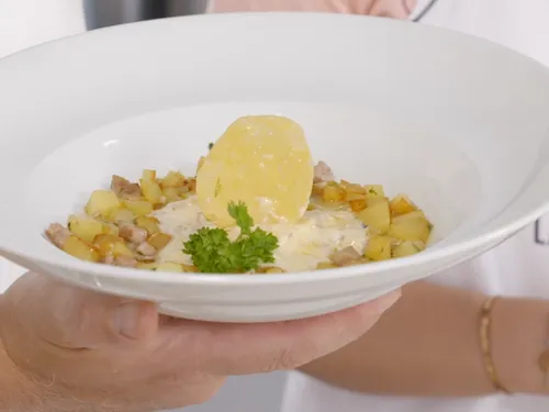 Pavé d'agneau poêlé et tranches de légumes snackées