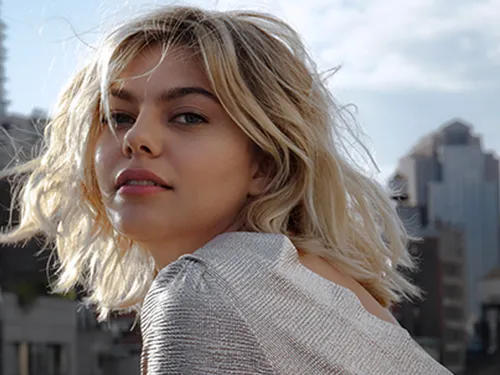 Le Tchat Champagne FM avec Louane