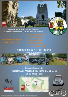 Exposition de voitures anciennes à l'abbaye