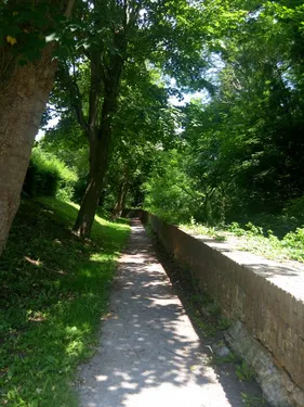 Bergues, entre ville et remparts