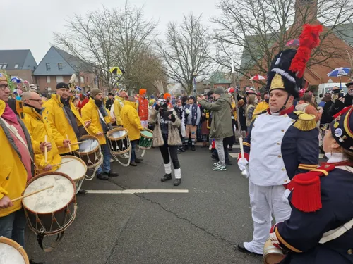 Carnaval 2026 : encore un beau week-end de carnaval, avec les Trois...