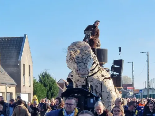 Varan de voyage à Calais : les bénévoles ont vécu l'expérience...