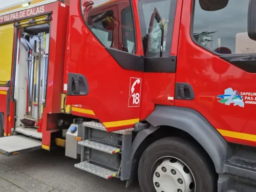 Boulogne-sur-Mer : accident de la route entre une voiture et une moto