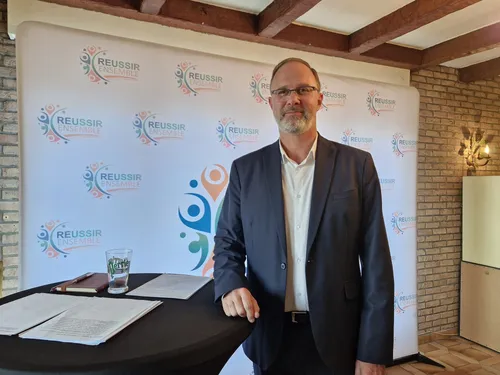 La bataille des Municipales s'accélère, Arnaud Declunder est...