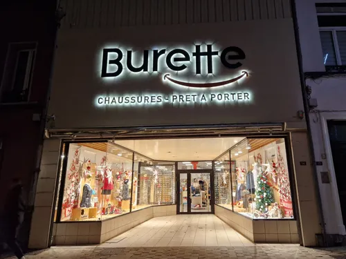 Gravelines : le magasin Burette Chaussures rouvre enfin ses portes ! 