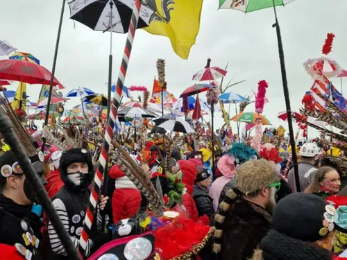 Un carnaval heureux mais pluvieux à Dunkerque lors de la bande de Malo