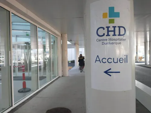 À l’hôpital de Dunkerque, il fouille une quinzaine de chambres et...