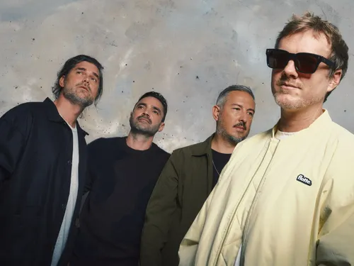 Kyo revient avec "Ultraviolent", un album intense et introspectif...