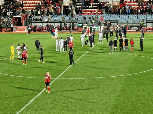 Foot : Cette saison, en foot, c'est Dunkerque qui est plus fort,...