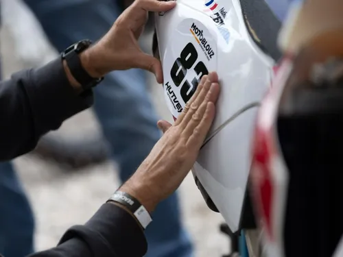 Moto : une pluie de stars et de nouveautés sur la Ronde des Sables,...