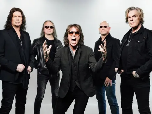 Le groupe EUROPE  dévoile le single « One on One » et annonce un...