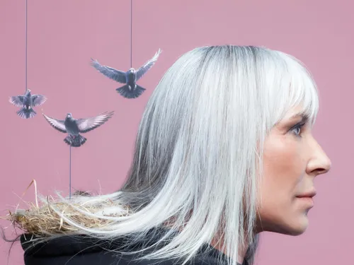 Zazie annonce son retour avec une nouvelle chanson prévue en mai