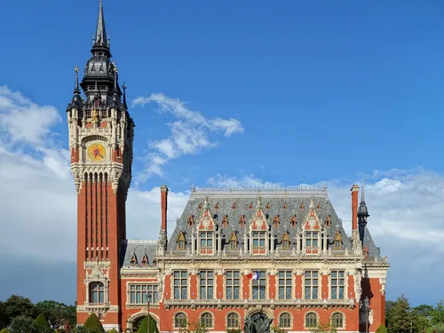 Démarchage frauduleux à Calais : de faux agents font du porte-à-porte