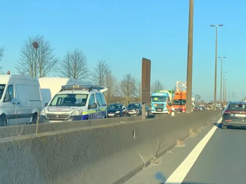Bailleul : un accident sur l'A25 perturbe la circulation vers...