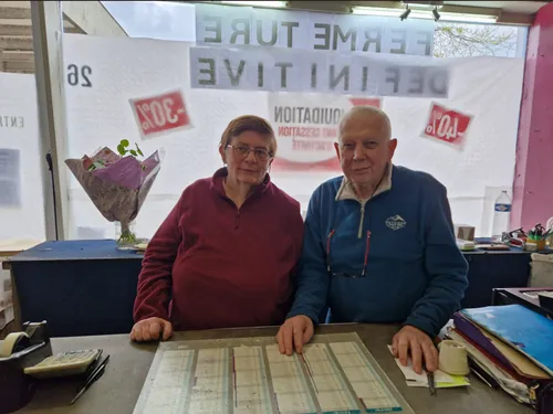 Calais : ouverte depuis 51 ans, la quincaillerie Deregnaucourt...