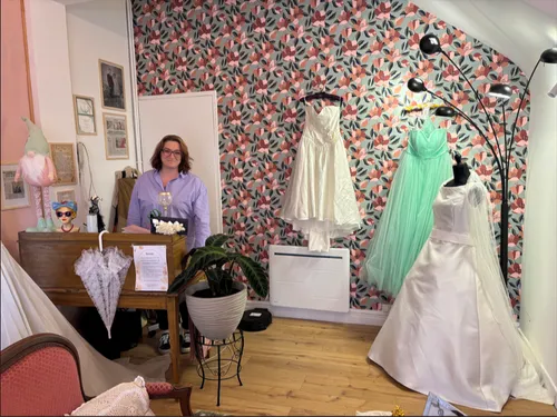Boulogne : cette boutique change la façon d'acheter sa robe de mariée 